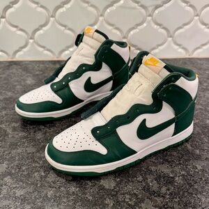 2022 Nike Dunk High Australia | Green & White Sneakers with yellow tag.